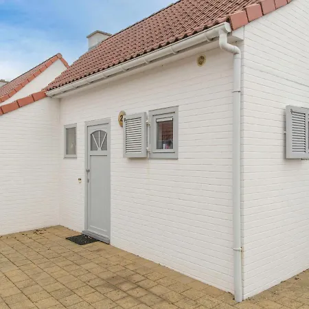 Semesterbostad Vissershuis 2 With Parking By Interhome De Haan