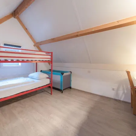 Vissershuis 2 With Parking By Interhome