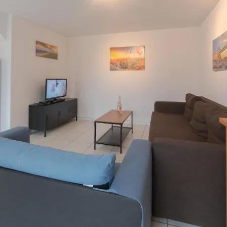 Vissershuis 2 With Parking By Interhome * De Haan