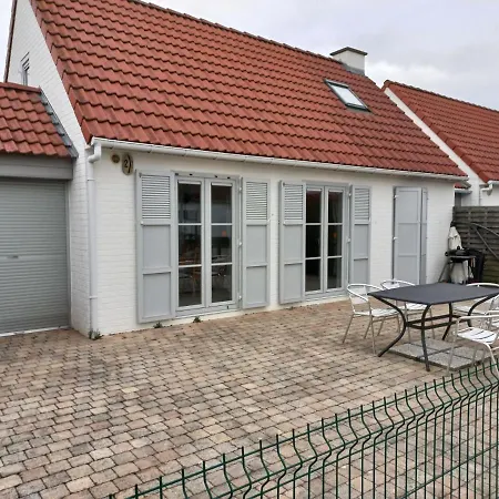 Vissershuis 2 With Parking By Interhome
