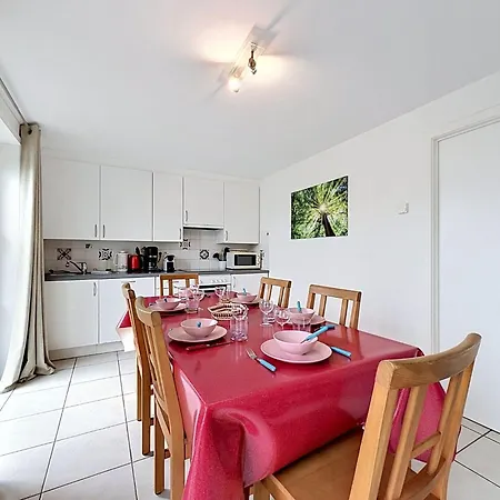 Vissershuis 2 With Parking By Interhome
